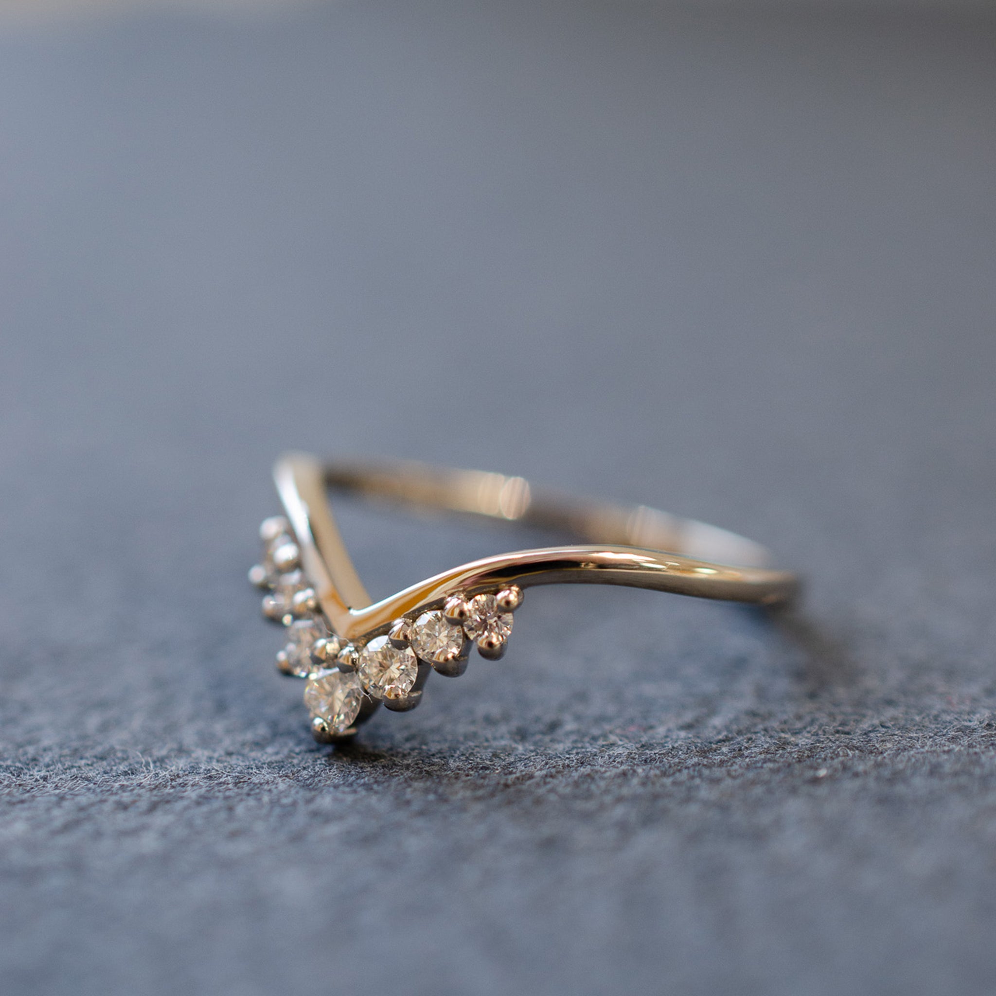 Diamond Wishbone Fitted Wedding Ring in Platinum
