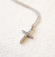 Diamond Crucifix Cross Pendant In Platinum
