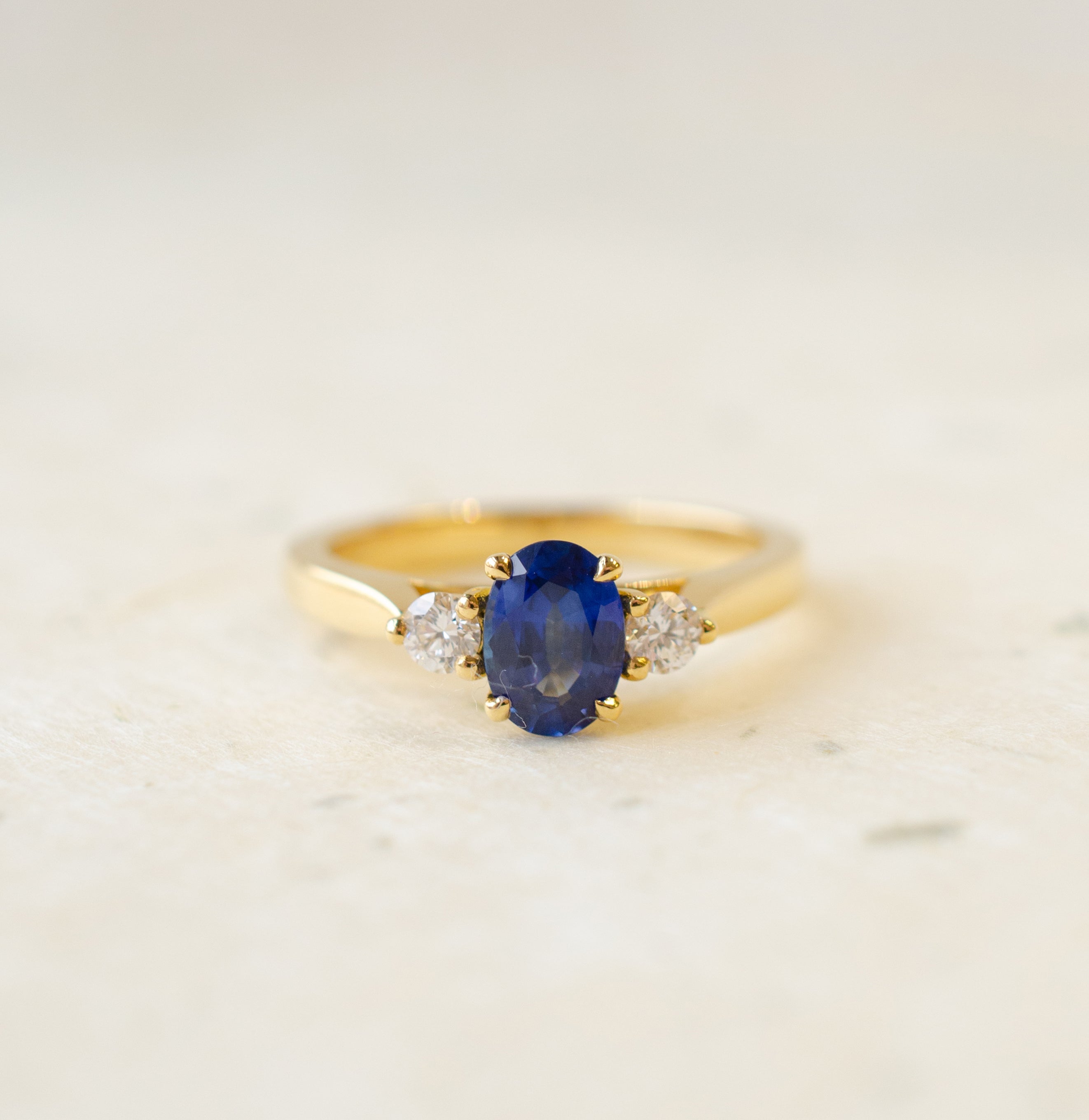 OvalBlueSapphireDiamondEngagementRing_0000_ElementBespokeJewellery-384.jpg