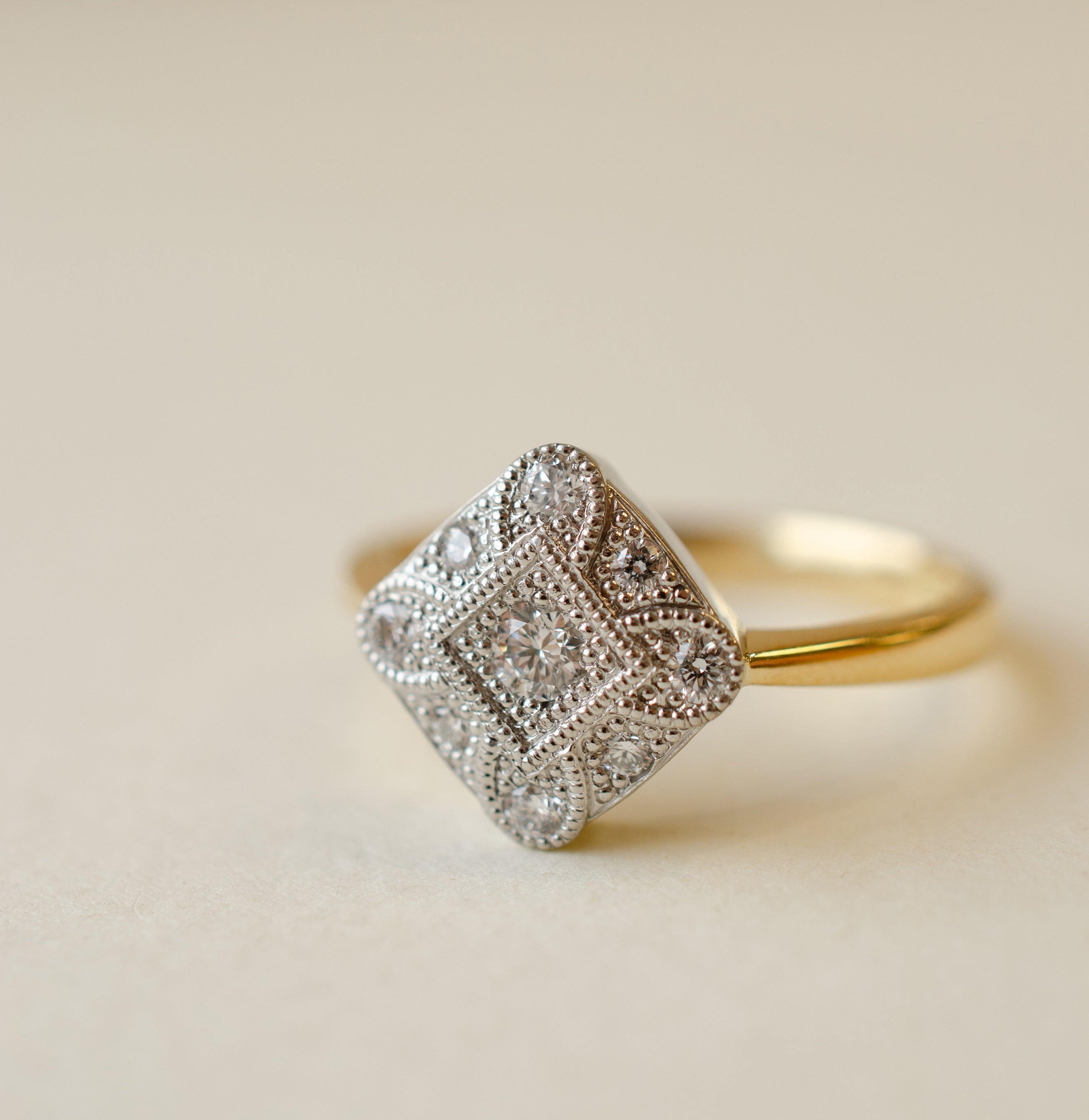 VintageDiamondMilgrainEngagementRing_0002_ElementBespokeJewellery-407.jpg