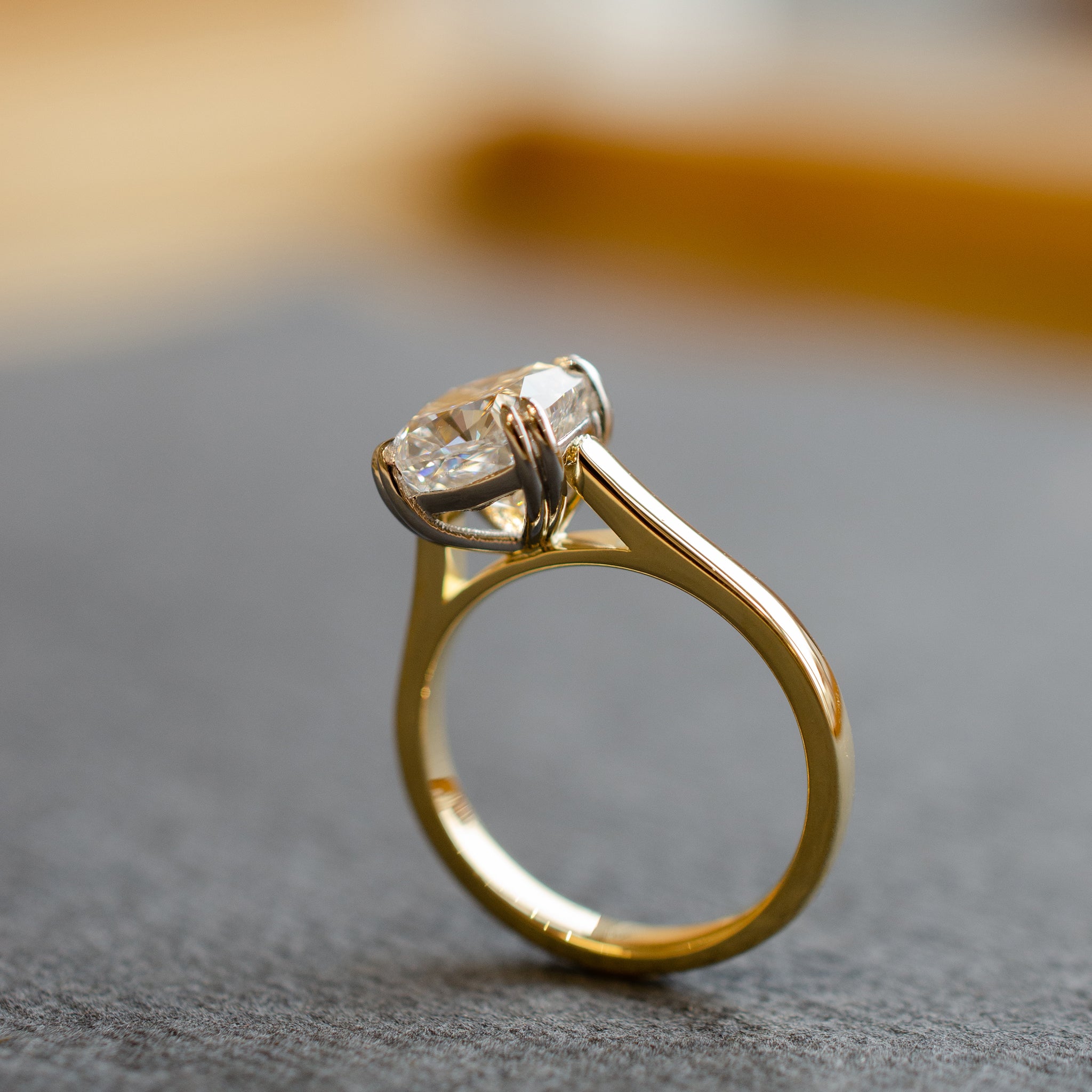 Cushion Cut Double Claw Diamond Engagement Ring