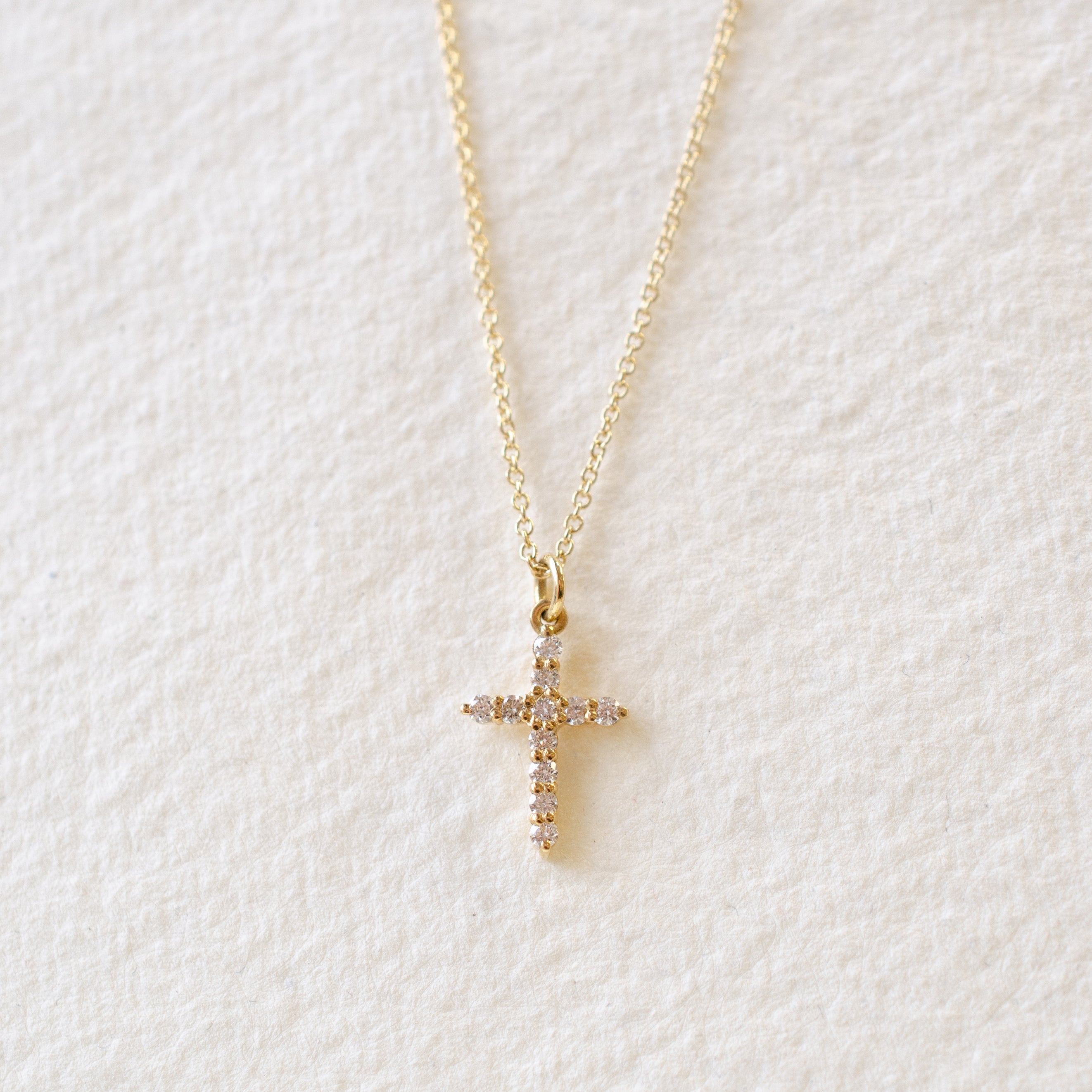DiamondCrucifixCrossPendantNecklace18ctGold_0000_ElementBespokeJewellery-355.jpg
