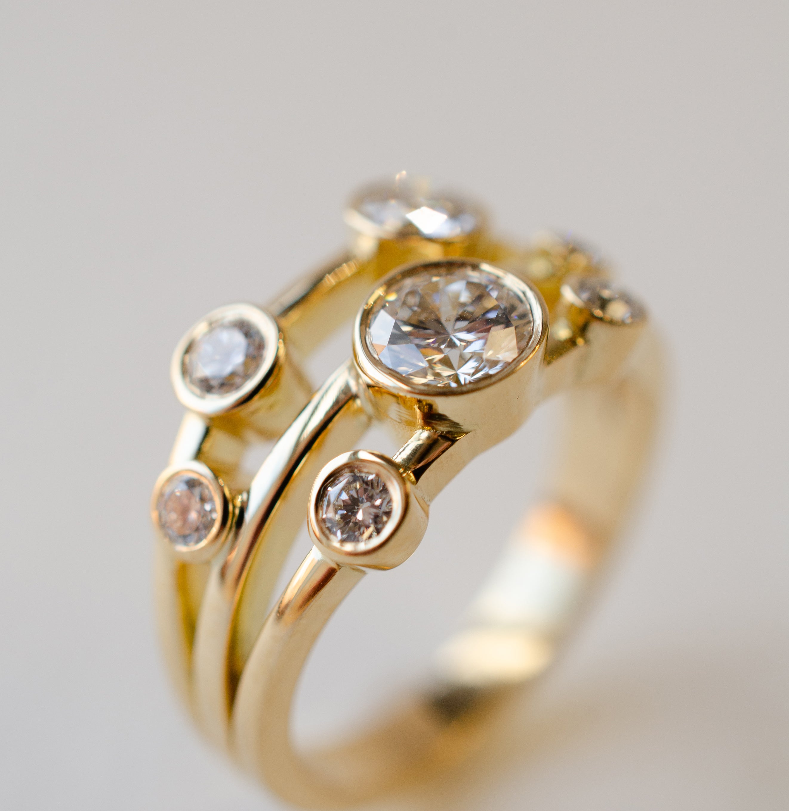 Diamond Bubble Ring Gold