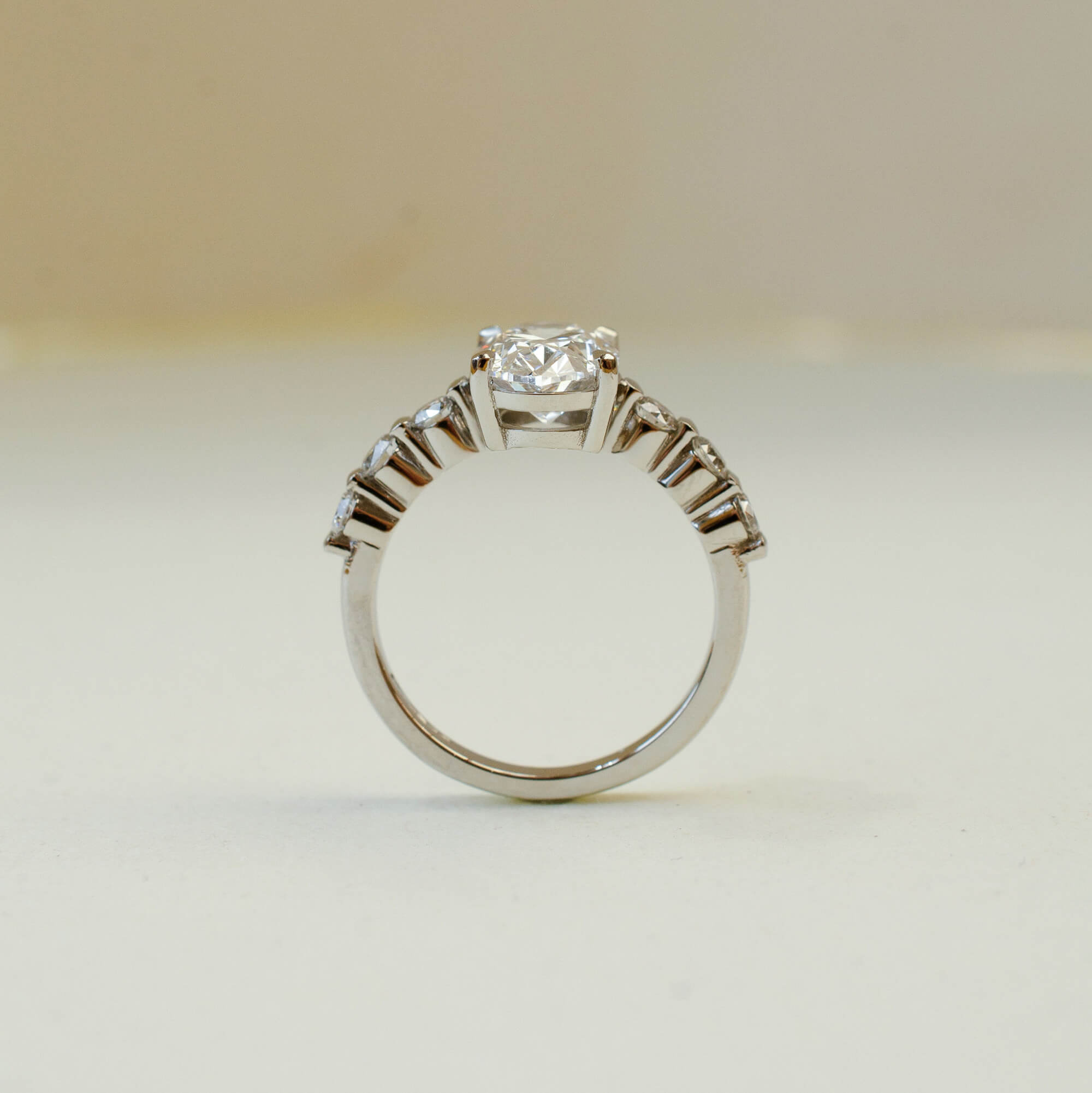 oval cut diamond engagement ring