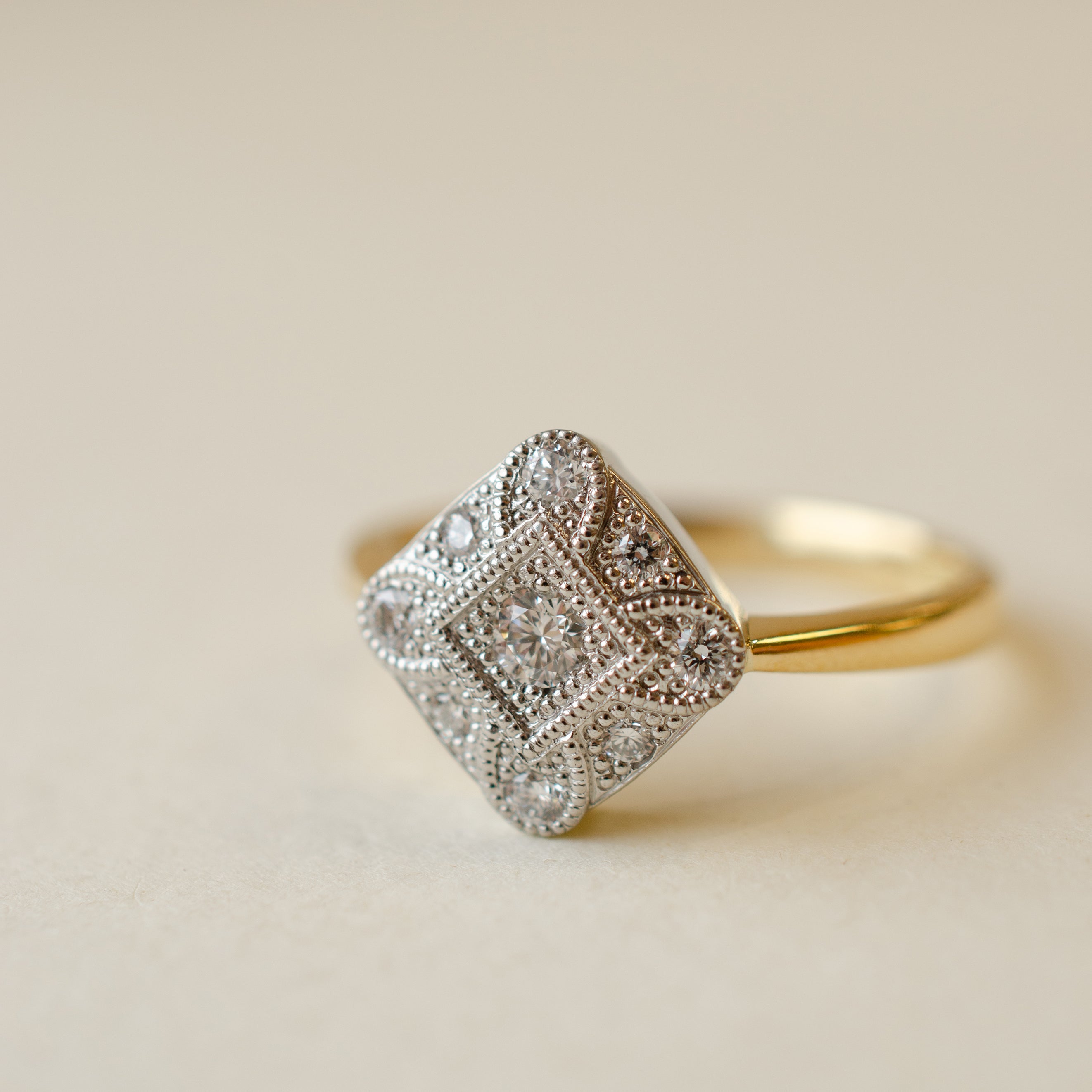 VintageDiamondMilgrainEngagementRing_0002_ElementBespokeJewellery-407.jpg