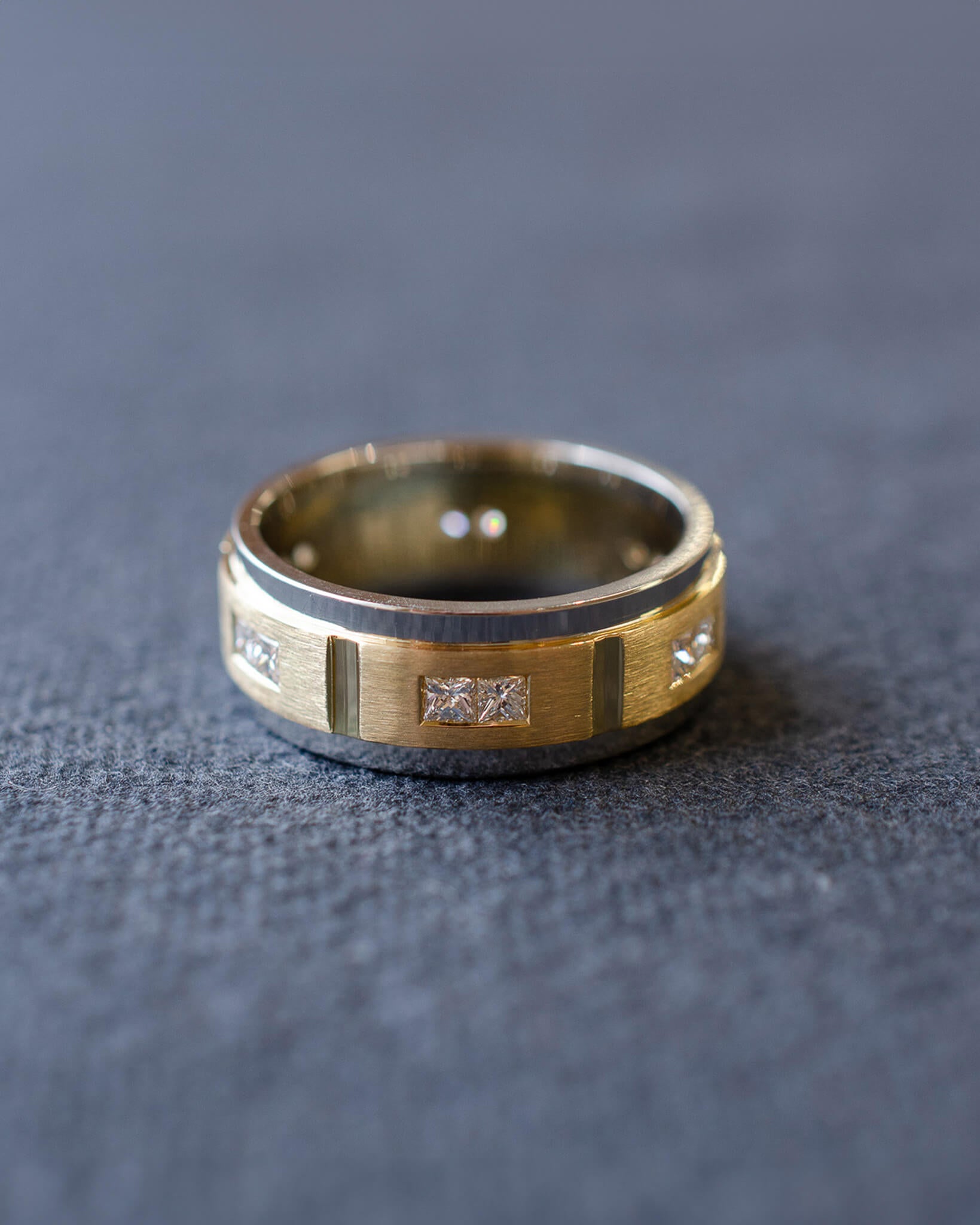 diamond set yellow gold and platinum men's wedding ring