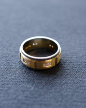 platinum and 18ct yellow gold diamond set wedding ring