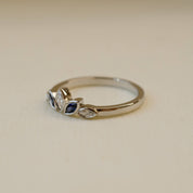 platinum tiara ring with sapphire and diamonds 