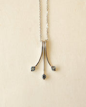 Platinum necklace with aquamarine gemstones